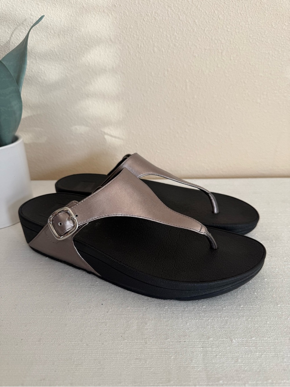 Fitflop Metallic Taupe Thong Sandals with Buckle